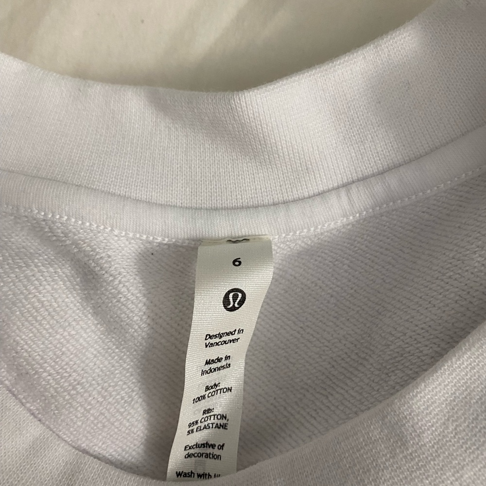 Lululemon Perfectly Oversized Crew - Picture 5 of 6